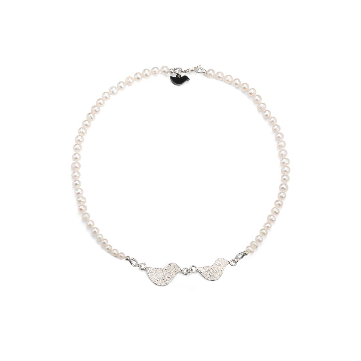 Collar de Plata con Perlas "Tren de Aves"